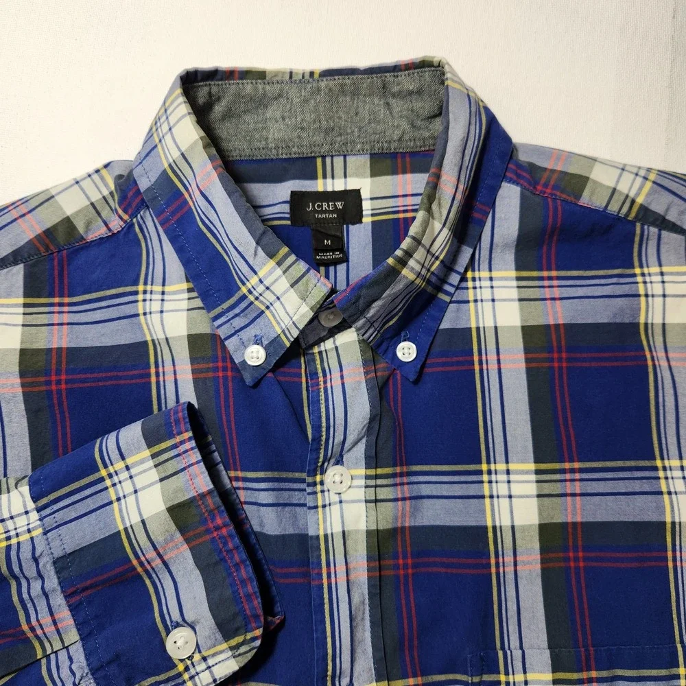 J. Crew Men's Button Down Shirt Plaid‎ Size M Collar Long Sleeve Blue Red Tartan